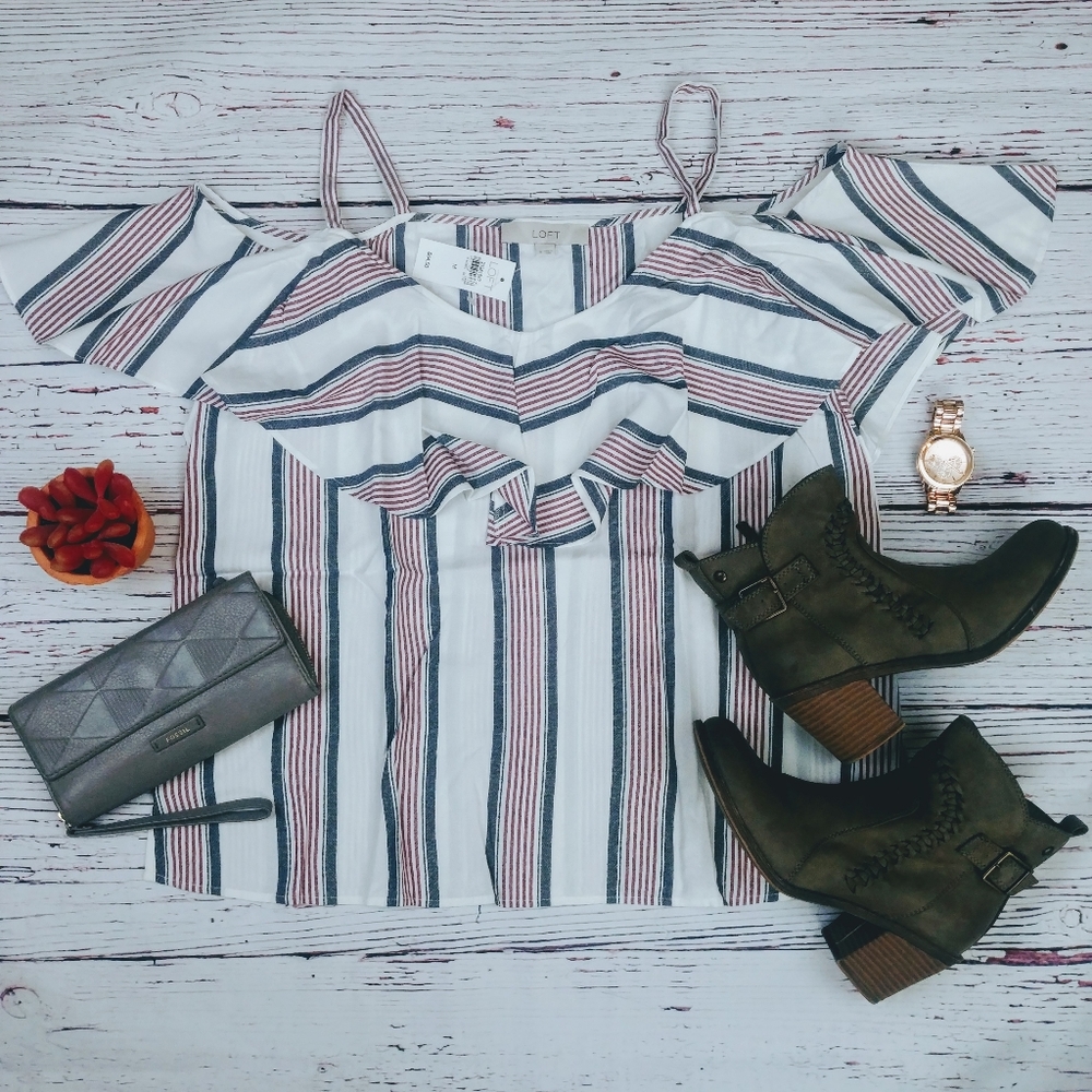 NWT Striped Cold Shoulder Flutter Sleeve